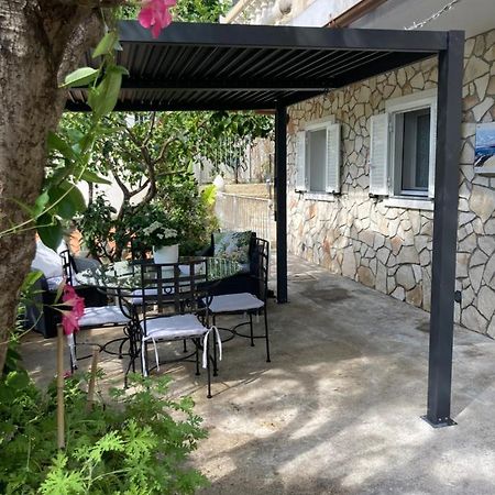 Studio Villa La Cigale Avec Grande Terrasse Ментона Экстерьер фото